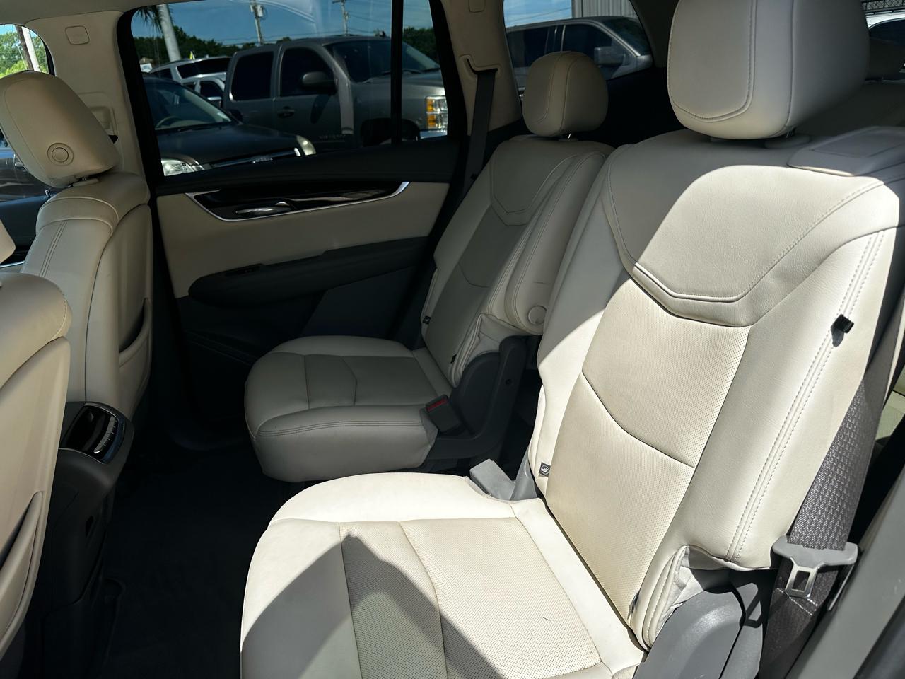Cadillac XT6 FWD 4dr Premium Luxury 2022
