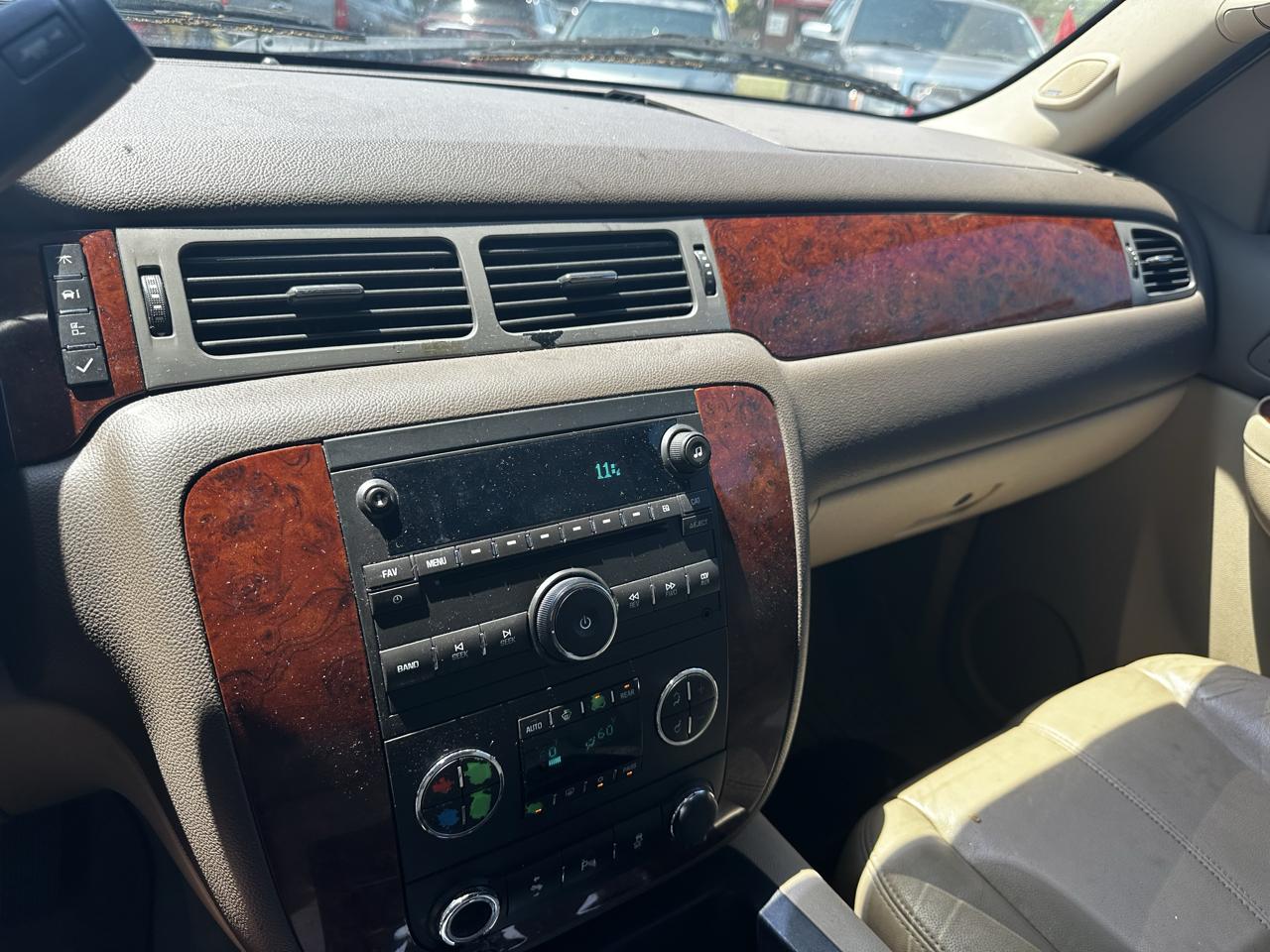 Chevrolet Tahoe 2WD 4dr LT 2014