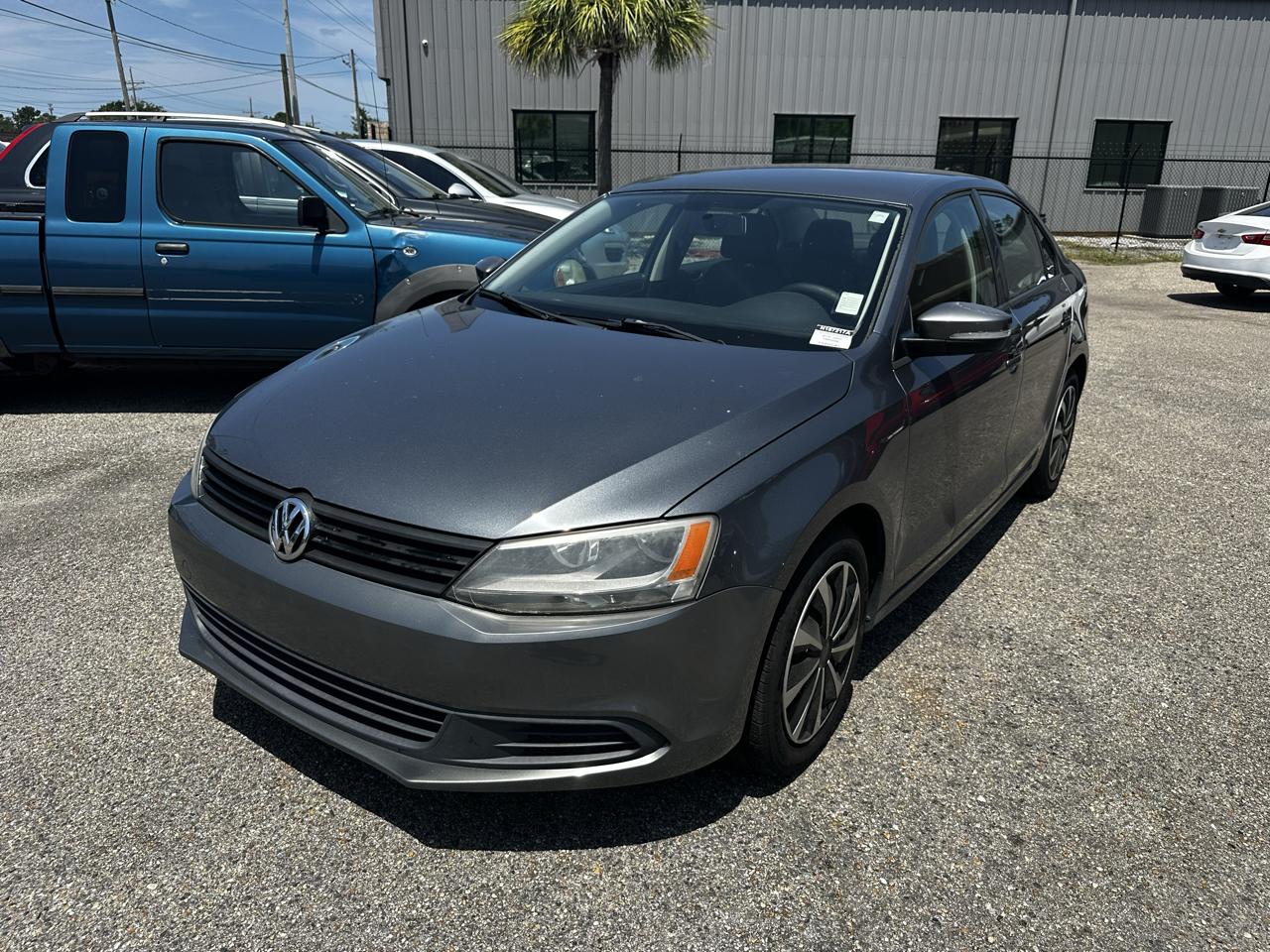 Volkswagen Jetta Sedan 4dr Auto SE 2012
