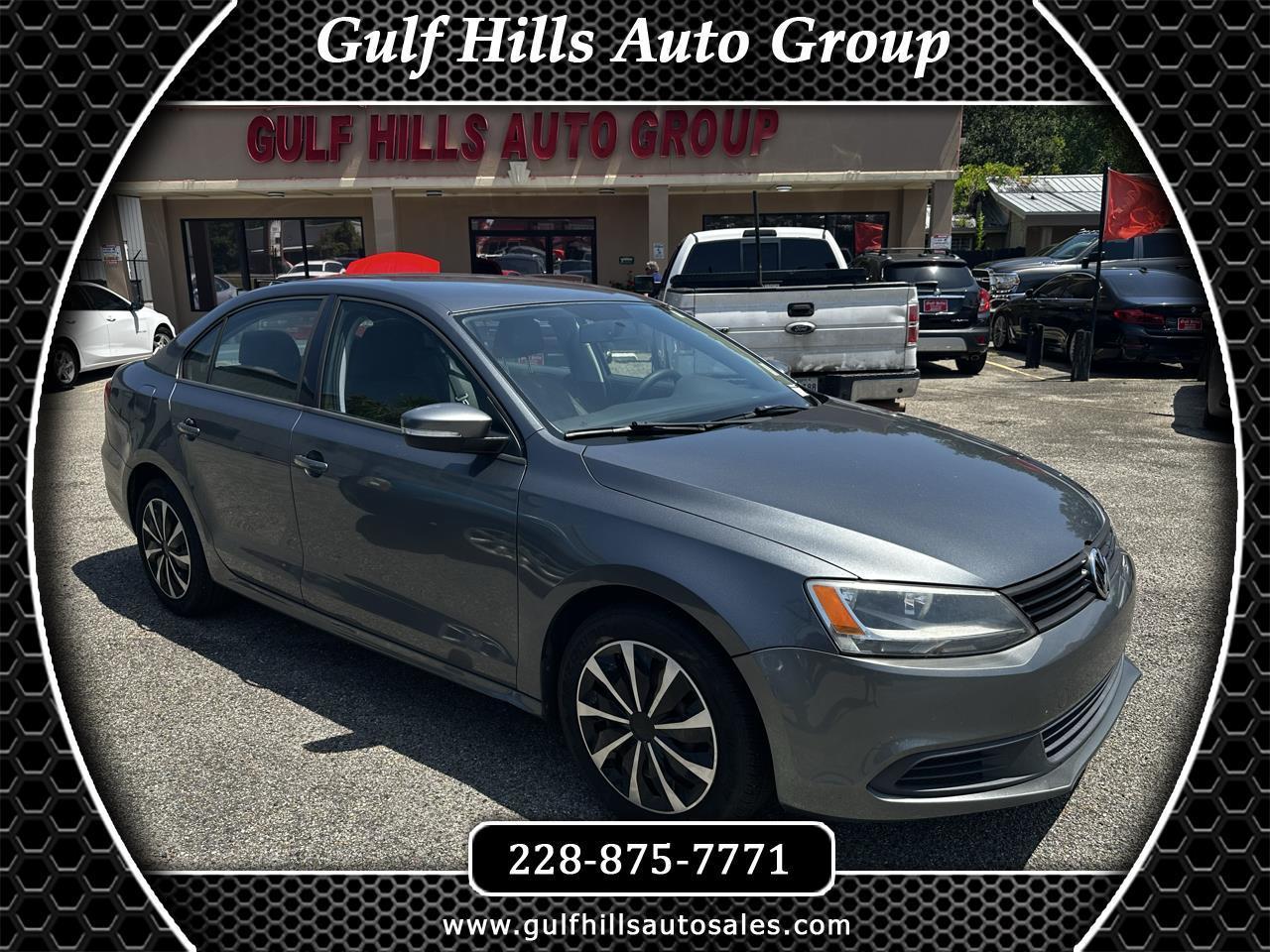 2012 Volkswagen Jetta Sedan 4dr Auto SE