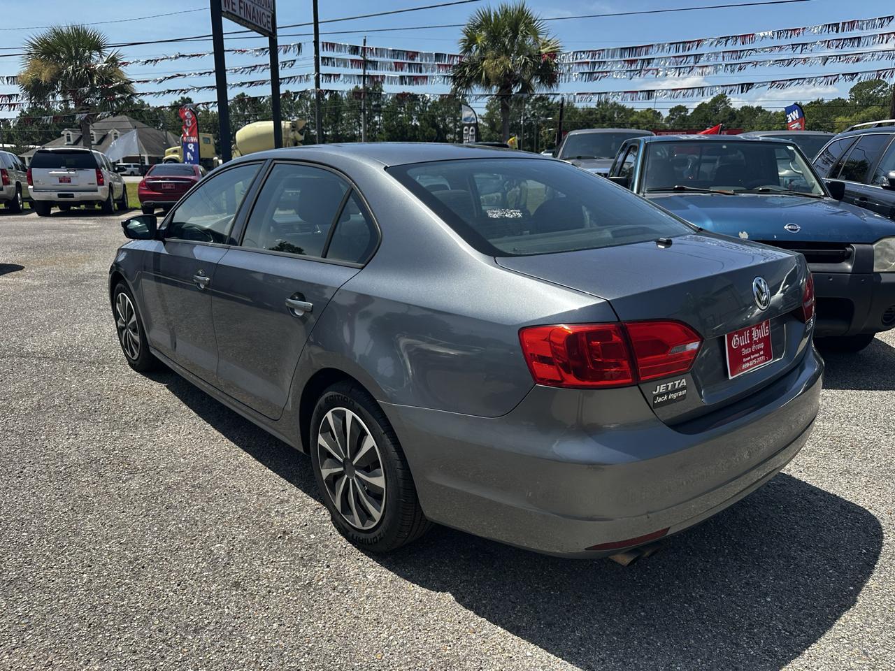 Volkswagen Jetta Sedan 4dr Auto SE 2012