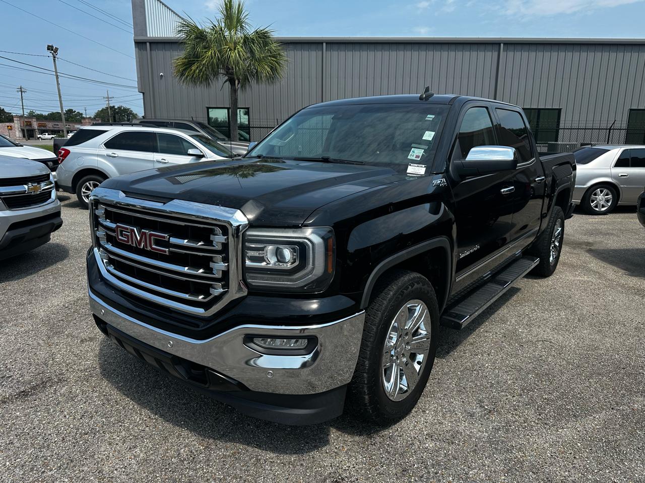 GMC Sierra 1500 4WD Crew Cab 143.5" SLT 2018