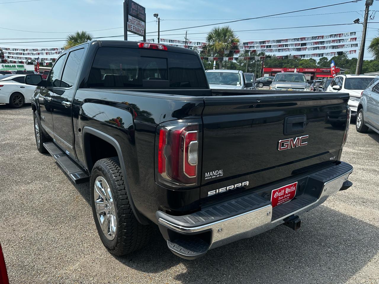 GMC Sierra 1500 4WD Crew Cab 143.5" SLT 2018