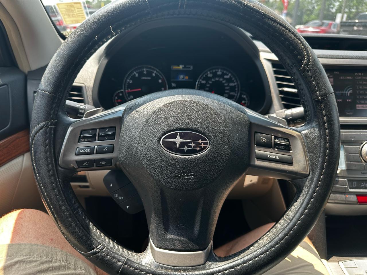 Subaru Outback 4dr Wgn H4 Auto 2.5i Limited 2014
