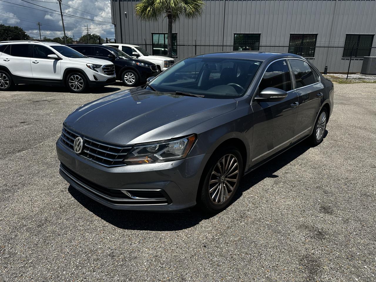 Volkswagen Passat 4dr Sdn 1.8T Auto SE 2016