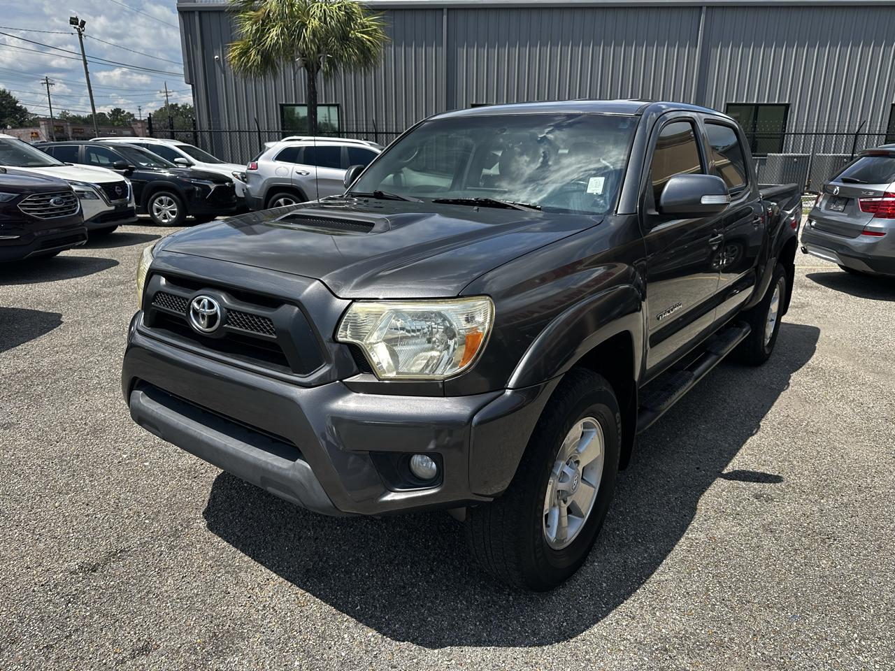 Toyota Tacoma 2WD Double Cab V6 AT PreRunner (Natl) 2013