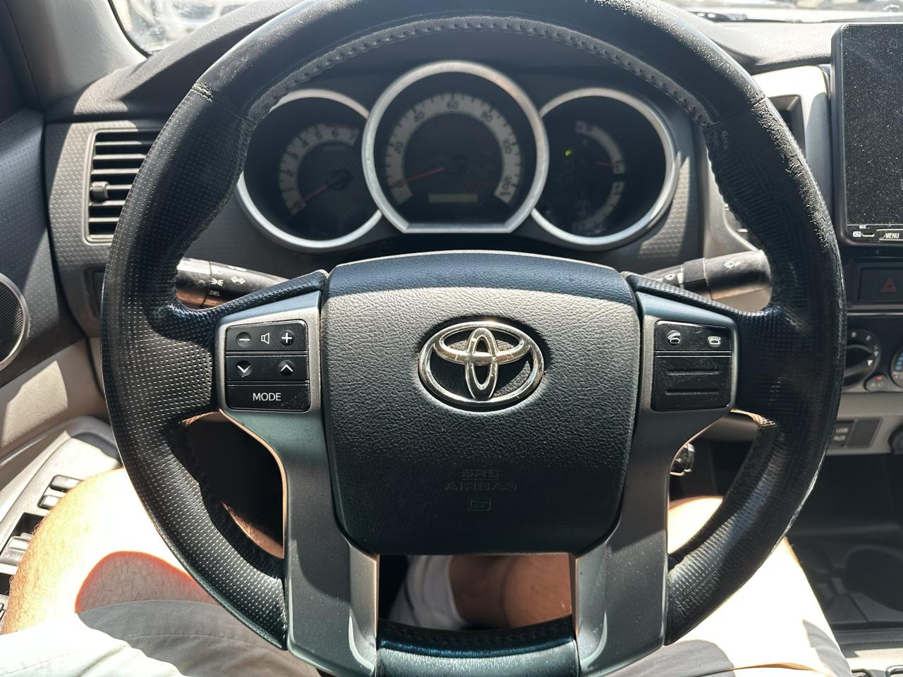 Toyota Tacoma 2WD Double Cab V6 AT PreRunner (Natl) 2013
