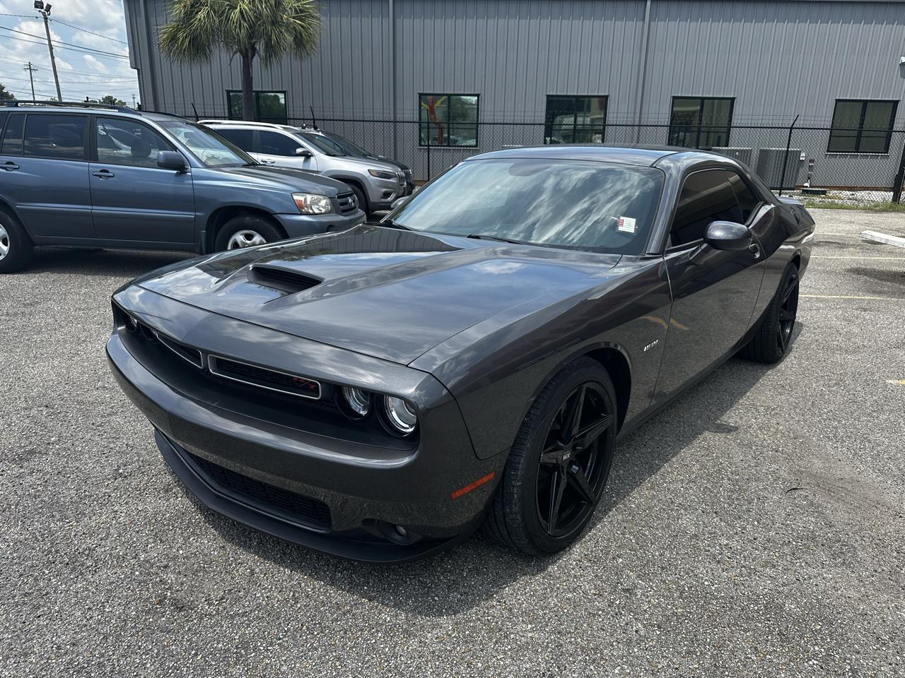 Dodge Challenger R/T RWD 2019