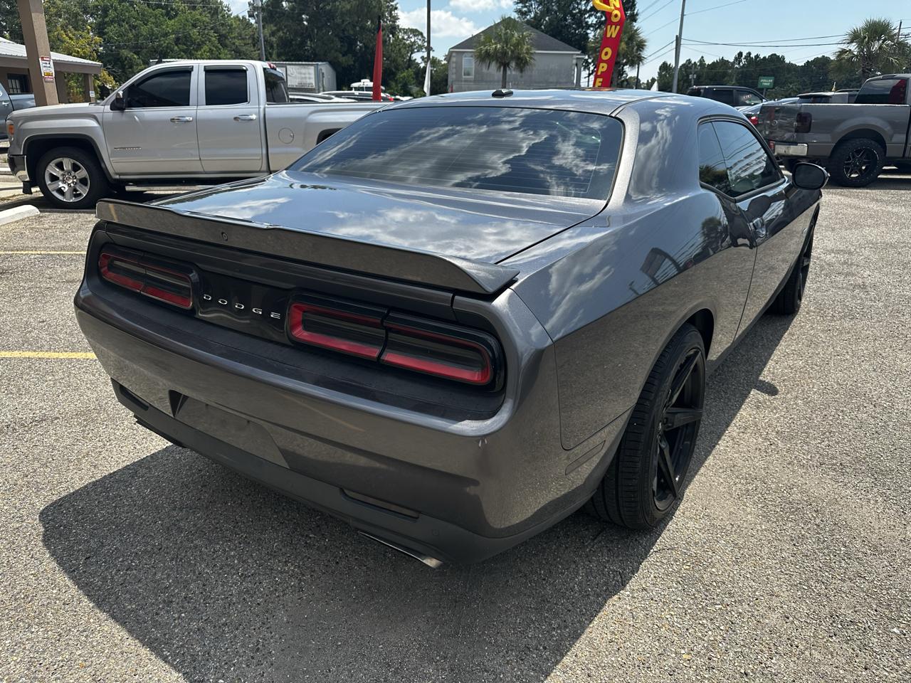 Dodge Challenger R/T RWD 2019