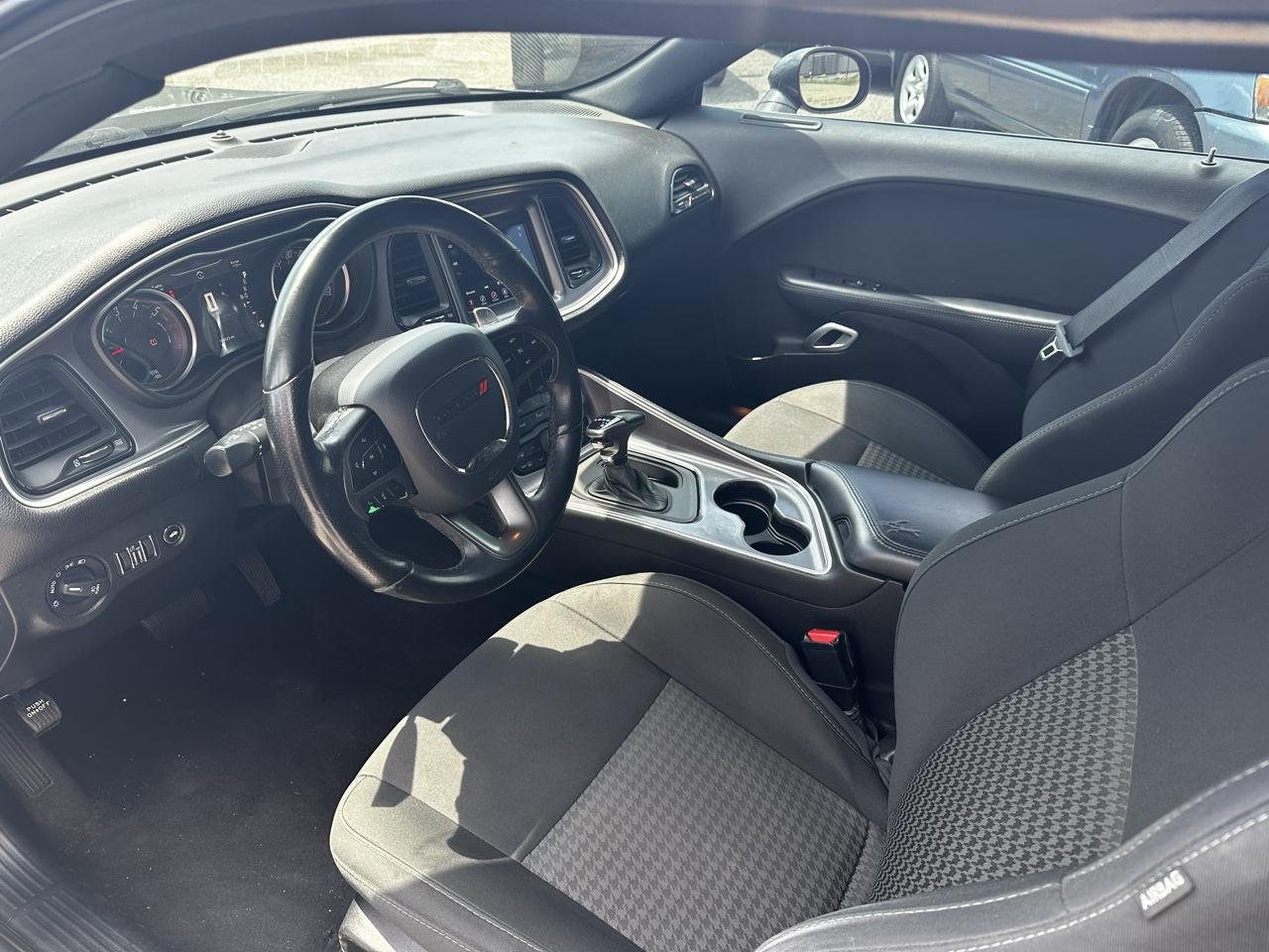 Dodge Challenger R/T RWD 2019