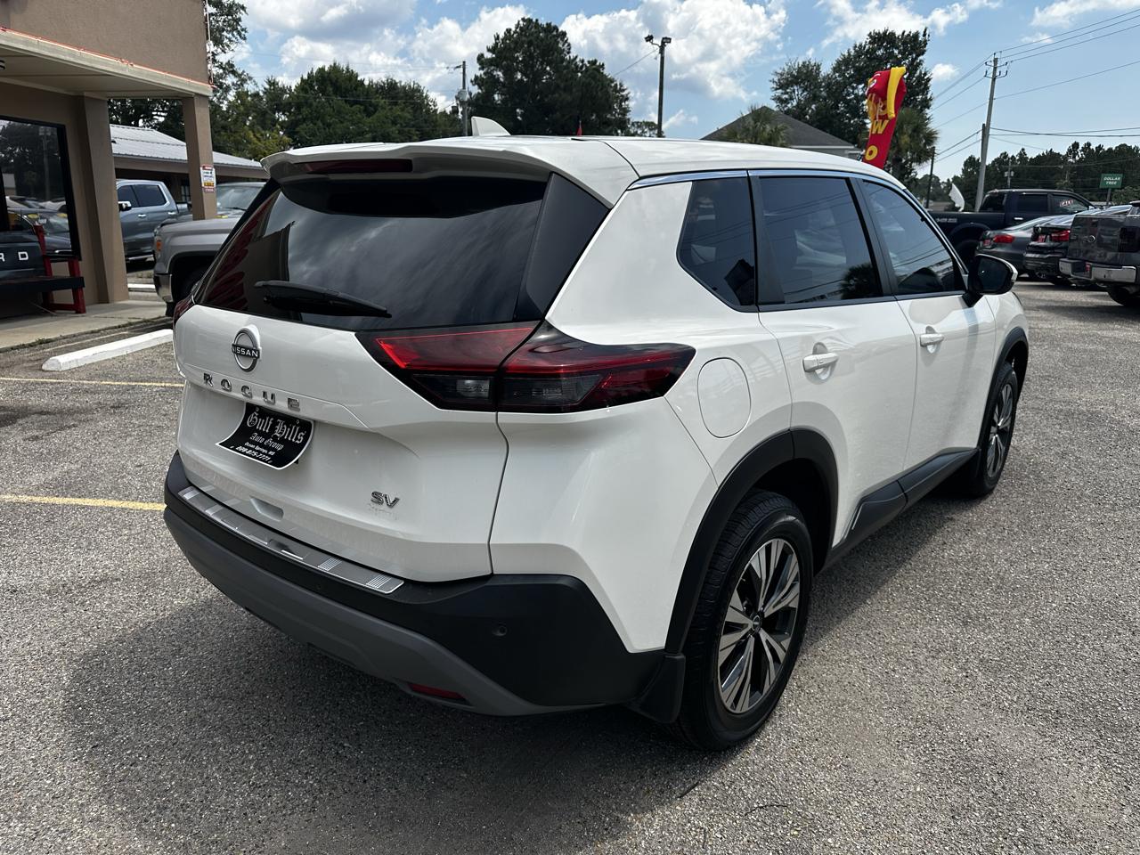Nissan Rogue FWD SV 2022