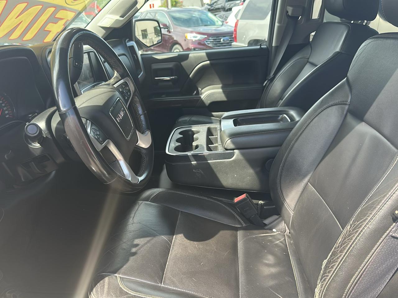 GMC Sierra 1500 4WD Crew Cab 143.5" SLT 2015