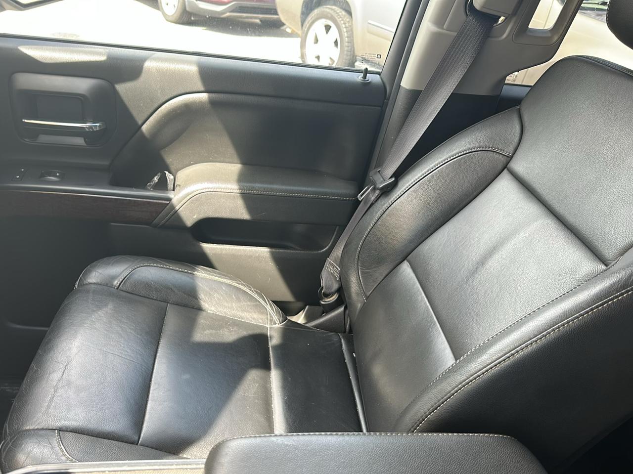 GMC Sierra 1500 4WD Crew Cab 143.5" SLT 2015