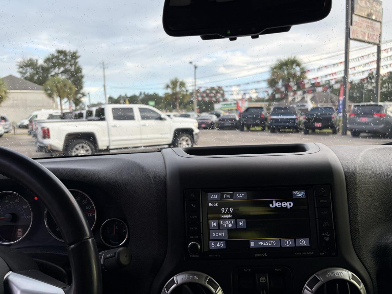 Jeep Wrangler Unlimited 4WD 4dr Rubicon Hard Rock 2016
