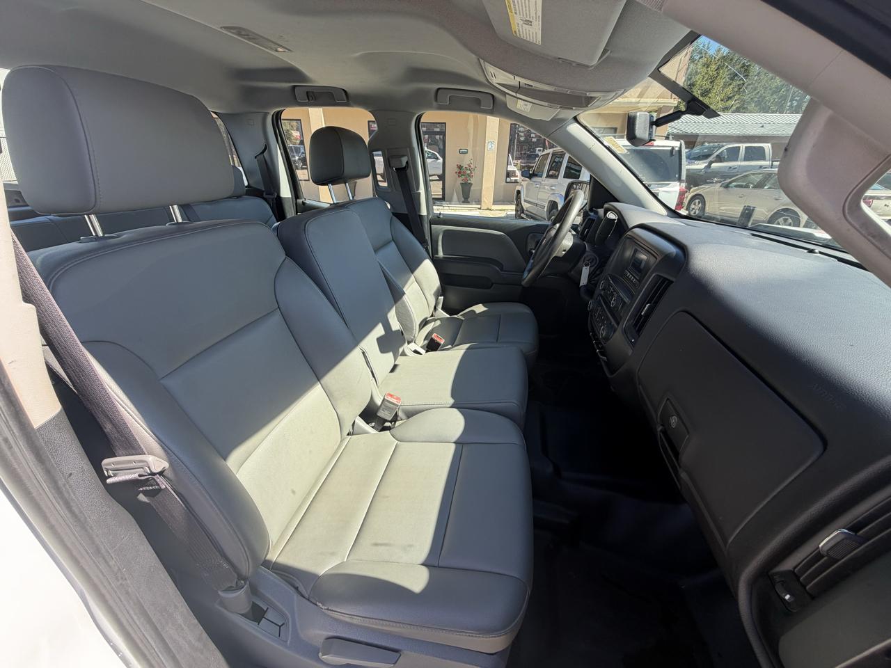 Chevrolet Silverado 1500 2WD Double Cab 143.5" Work Truck 2017