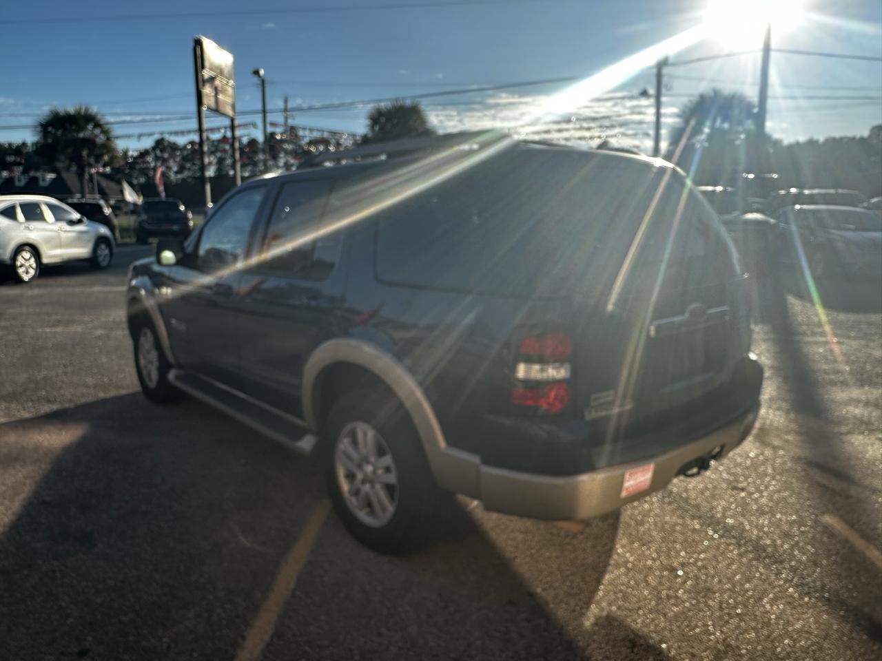 Ford Explorer 2WD 4dr V6 Eddie Bauer 2007