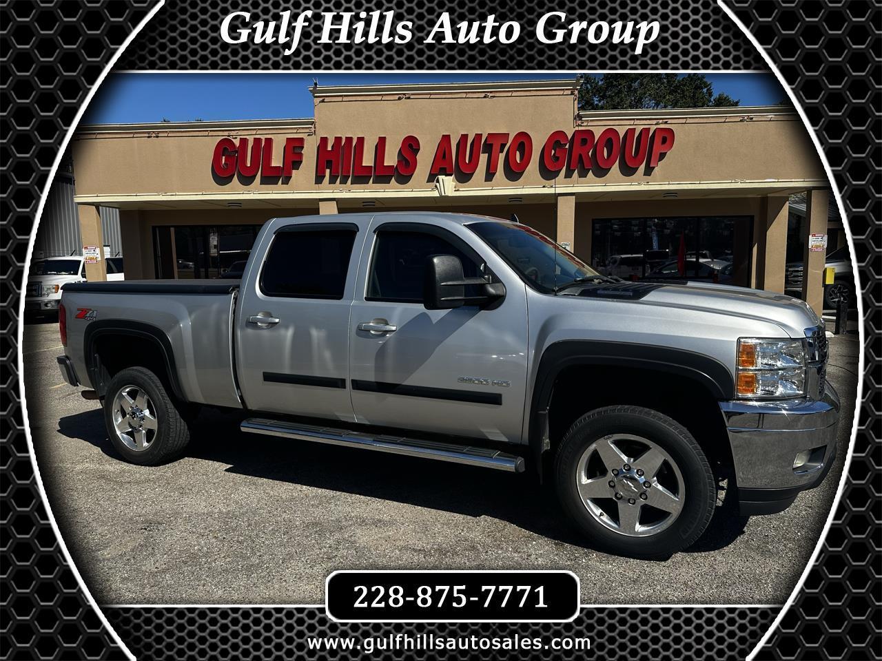 2011 Chevrolet Silverado 2500HD 4WD Crew Cab 153.7" LTZ