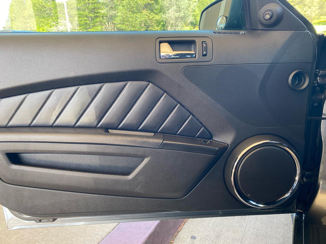 Ford Mustang GT Coupe 2010