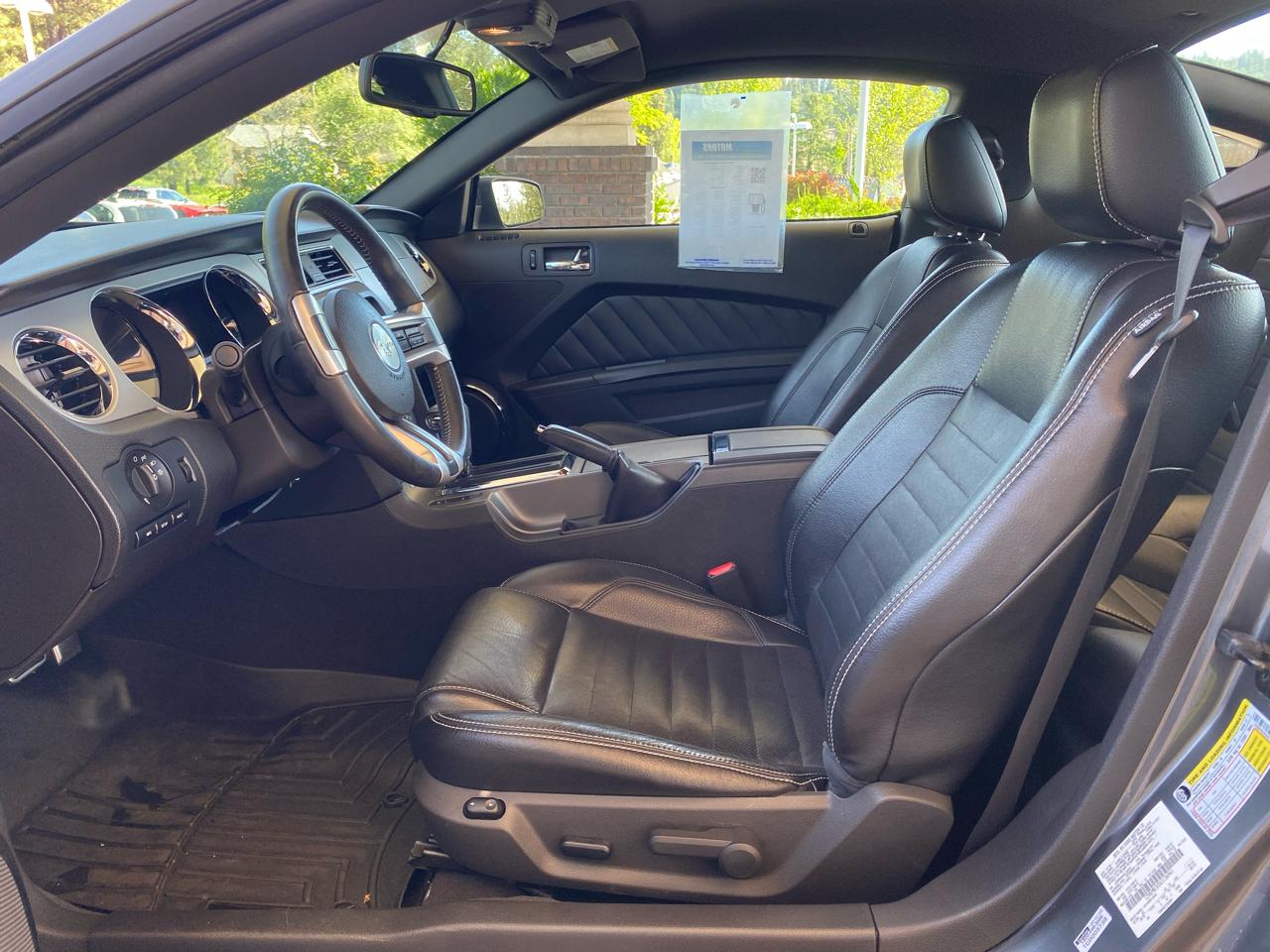 Ford Mustang GT Coupe 2010