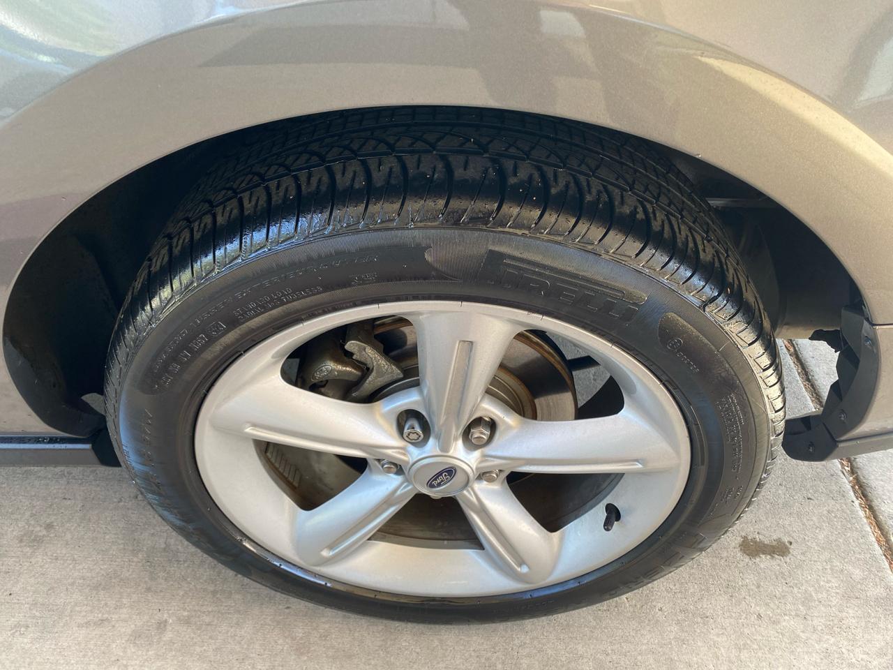 Ford Mustang GT Coupe 2010