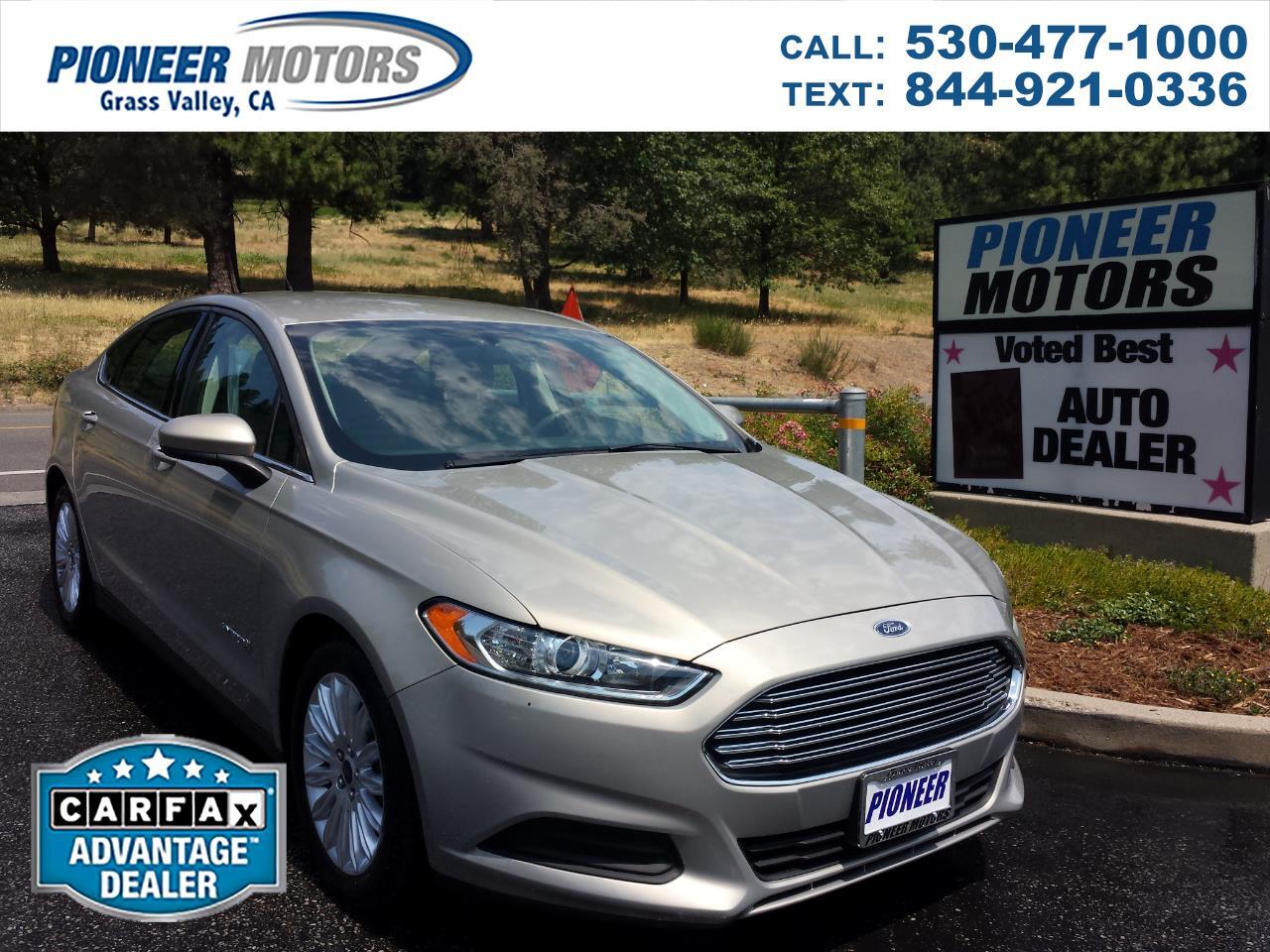 Ford Fusion Hybrid S 2015