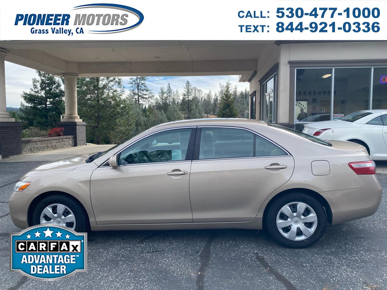 2009 Toyota Camry 4dr Sdn LE Auto