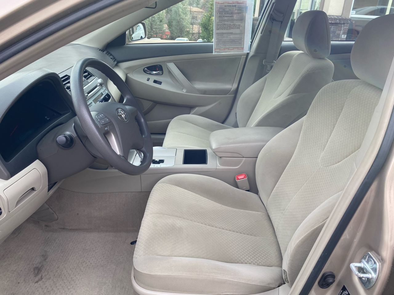 Toyota Camry 4dr Sdn LE Auto 2009