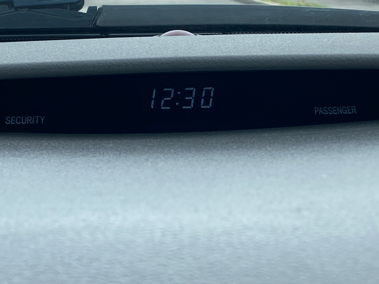 Toyota Camry 4dr Sdn LE Auto 2009