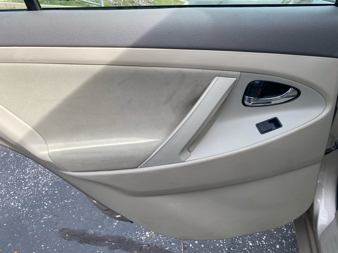 Toyota Camry 4dr Sdn LE Auto 2009