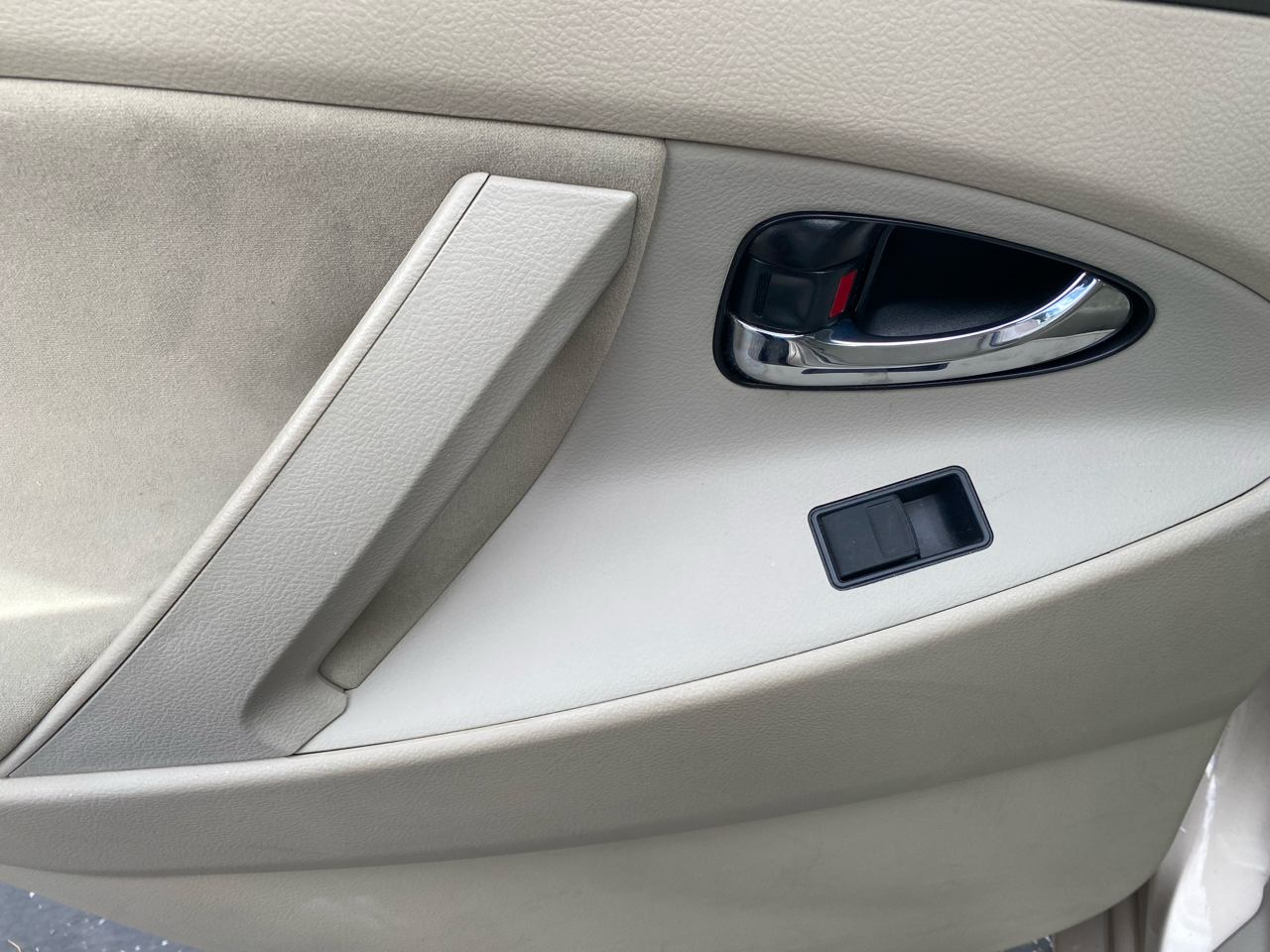 Toyota Camry 4dr Sdn LE Auto 2009