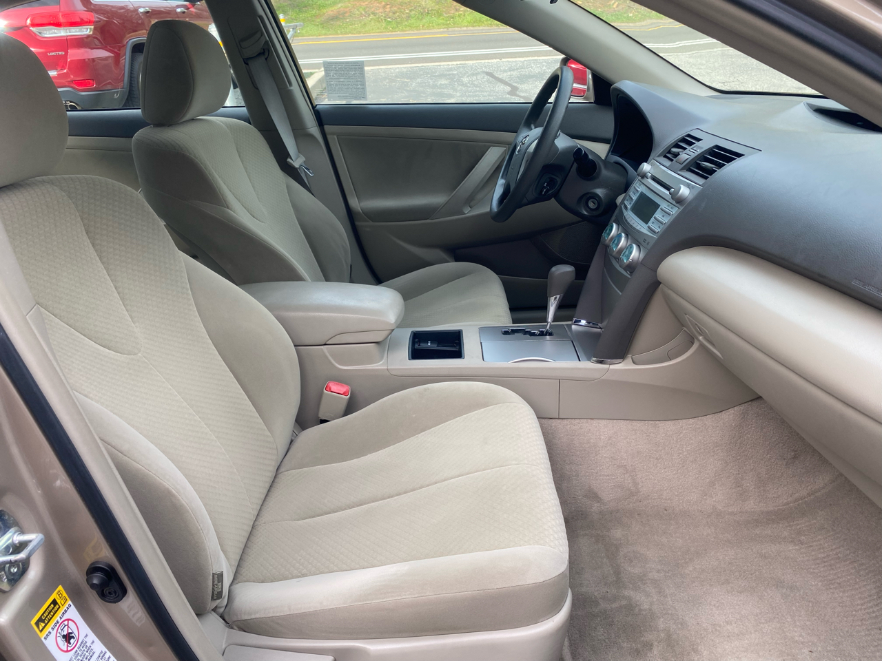 Toyota Camry 4dr Sdn LE Auto 2009