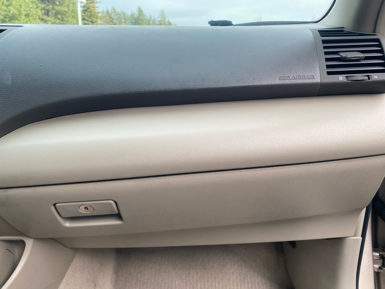 Toyota Camry 4dr Sdn LE Auto 2009