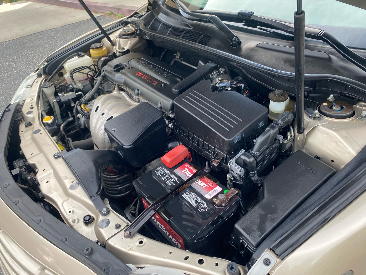 Toyota Camry 4dr Sdn LE Auto 2009