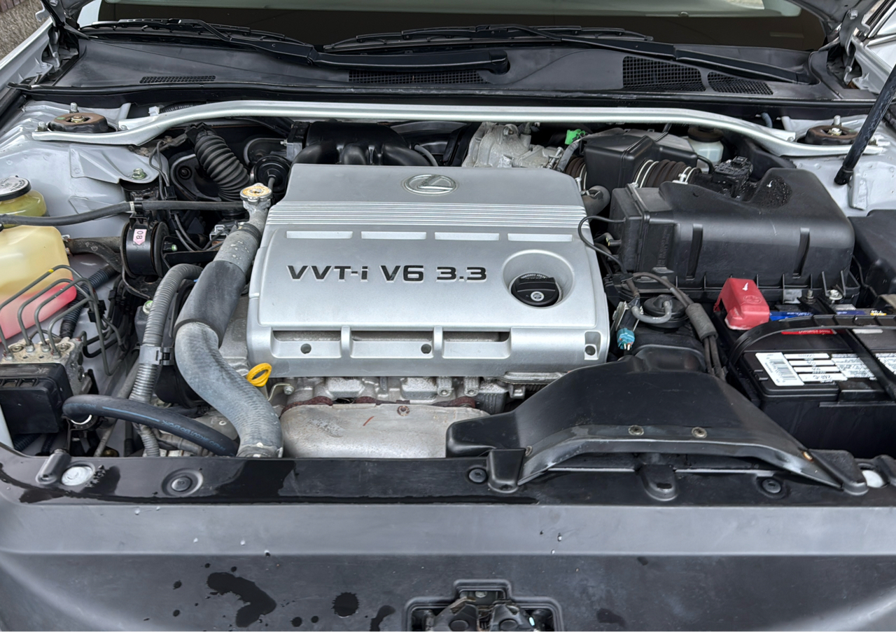 2005 Lexus ES 330 photo 26