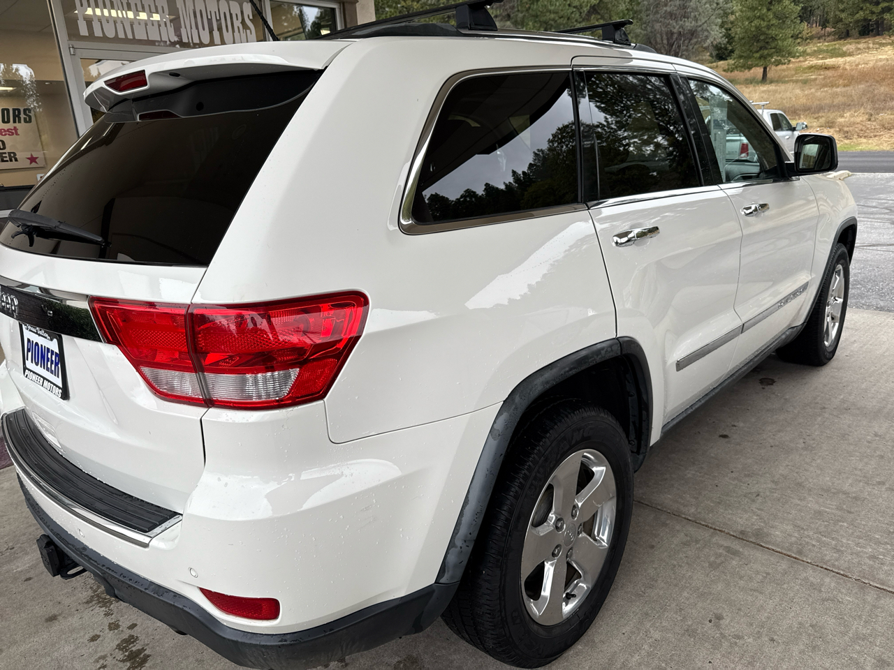 Jeep Grand Cherokee 4WD 4dr Overland 2012 Jeep Grand Cherokee 4WD 4dr Overland 2012