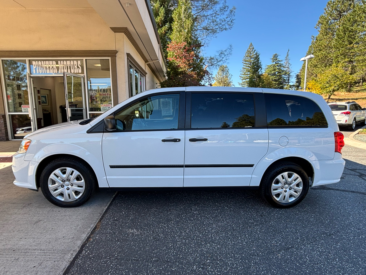 Dodge Grand Caravan 4dr Wgn American Value Pkg 2016 Dodge Grand Caravan 4dr Wgn American Value Pkg 2016