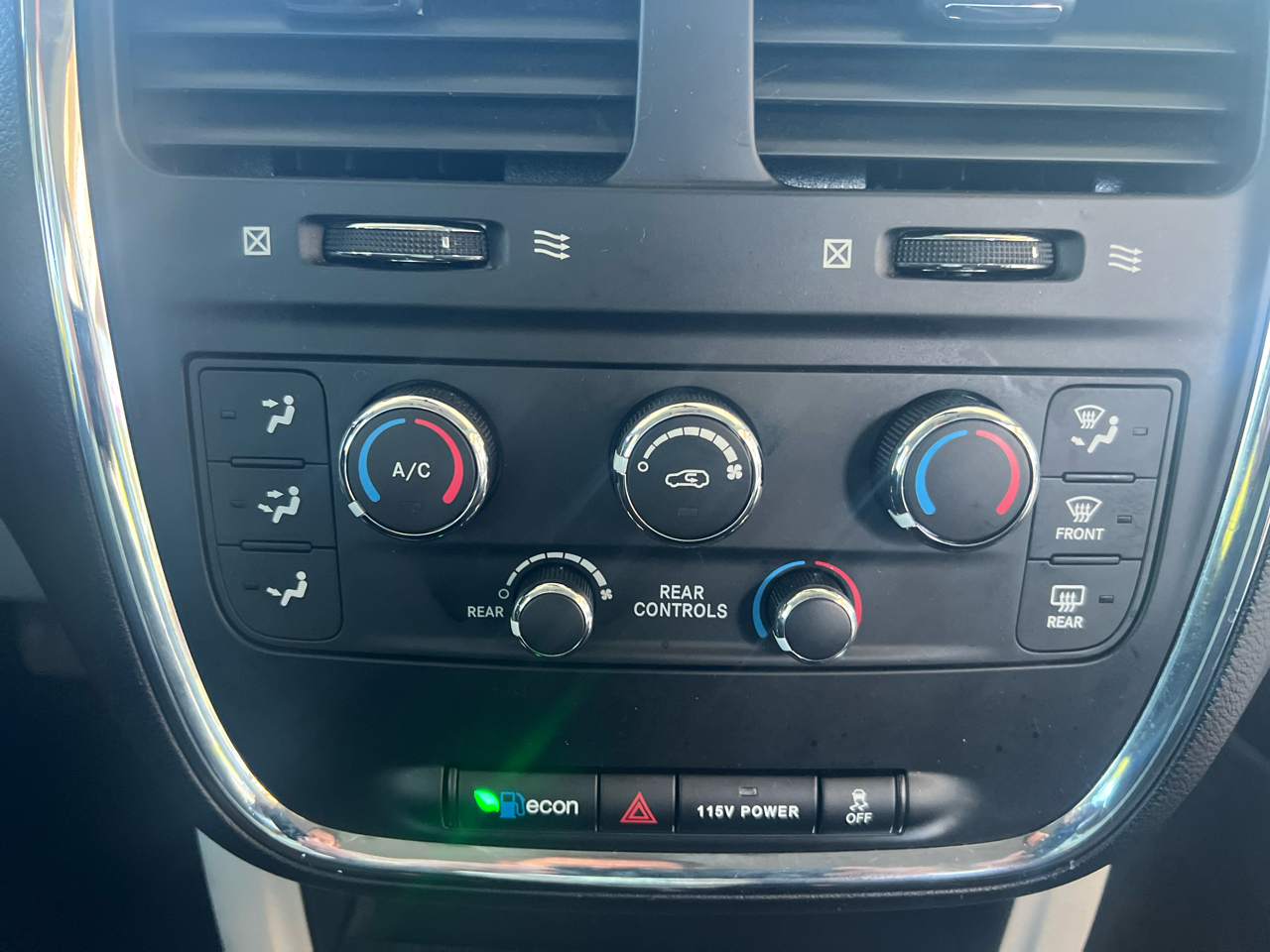 Dodge Grand Caravan SE Wagon 2017 Dodge Grand Caravan SE Wagon 2017