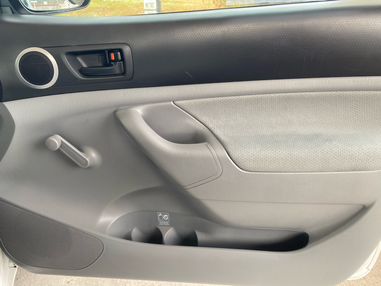 Toyota Tacoma Reg Cab 2.4L I4 Auto 2010