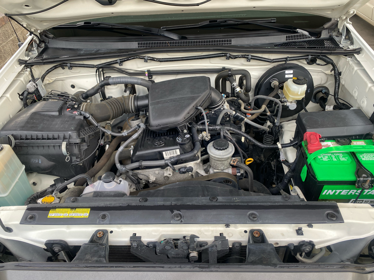 Toyota Tacoma Reg Cab 2.4L I4 Auto 2010