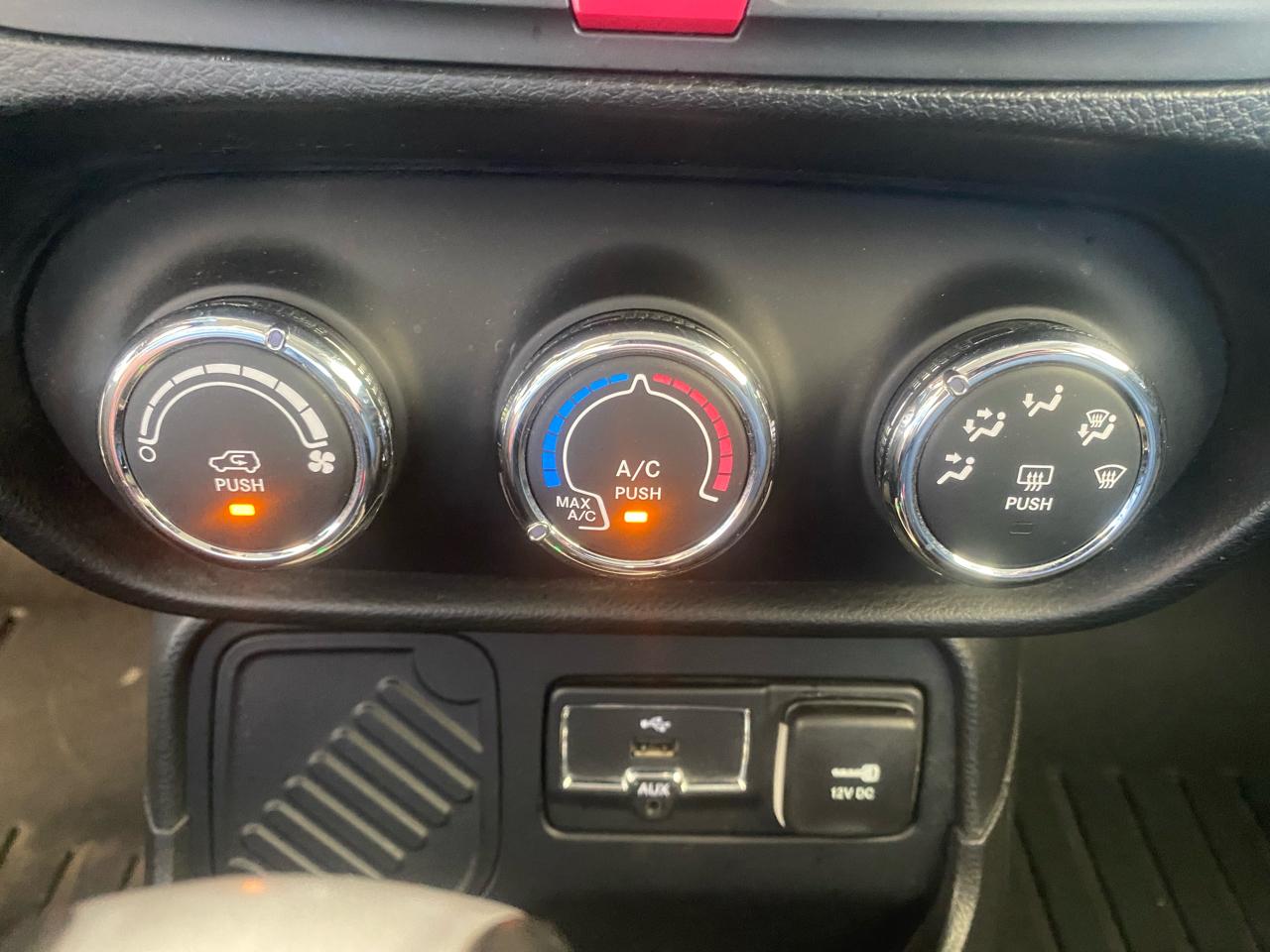 Jeep Renegade FWD 4dr Latitude 2016