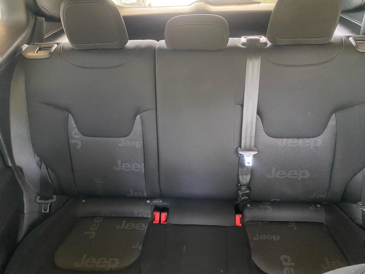 Jeep Renegade FWD 4dr Latitude 2016