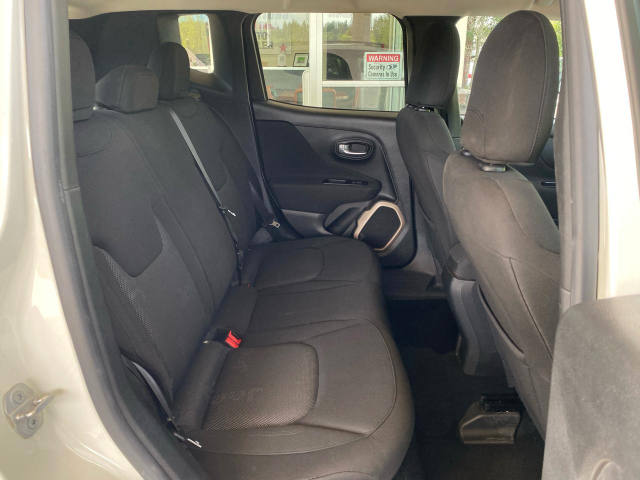 Jeep Renegade FWD 4dr Latitude 2016