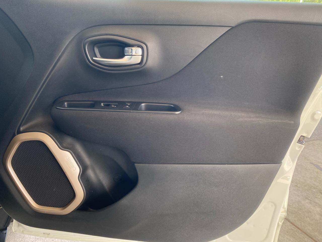 Jeep Renegade FWD 4dr Latitude 2016