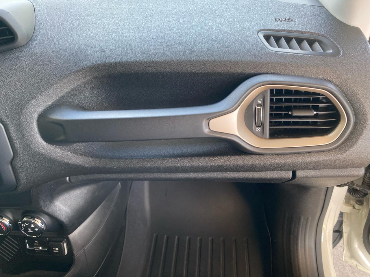 Jeep Renegade FWD 4dr Latitude 2016