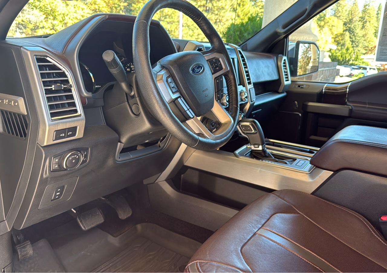 Ford F-150 4WD SuperCrew 157" Platinum 2016 Ford F-150 4WD SuperCrew 157" Platinum 2016