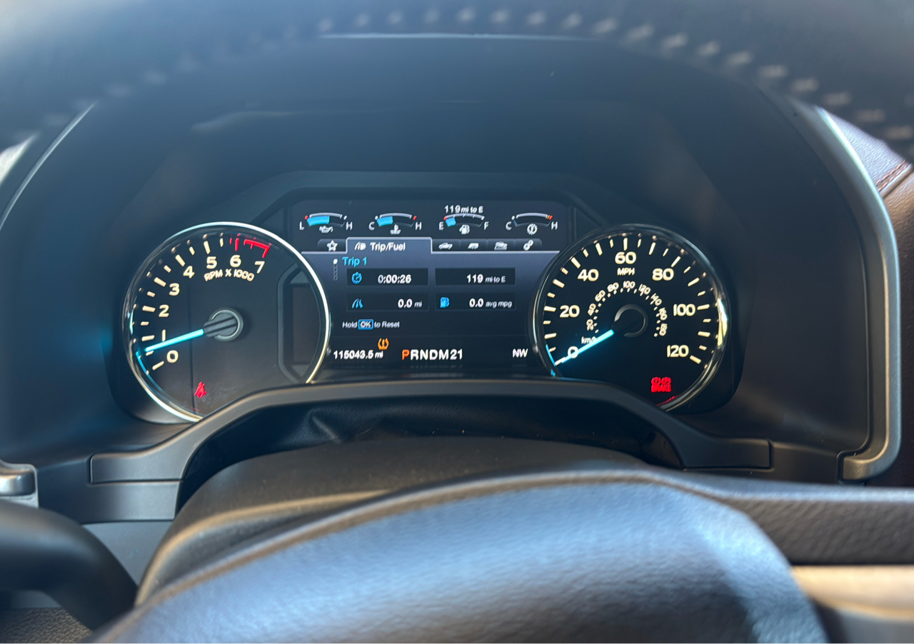 Ford F-150 4WD SuperCrew 157" Platinum 2016 Ford F-150 4WD SuperCrew 157" Platinum 2016