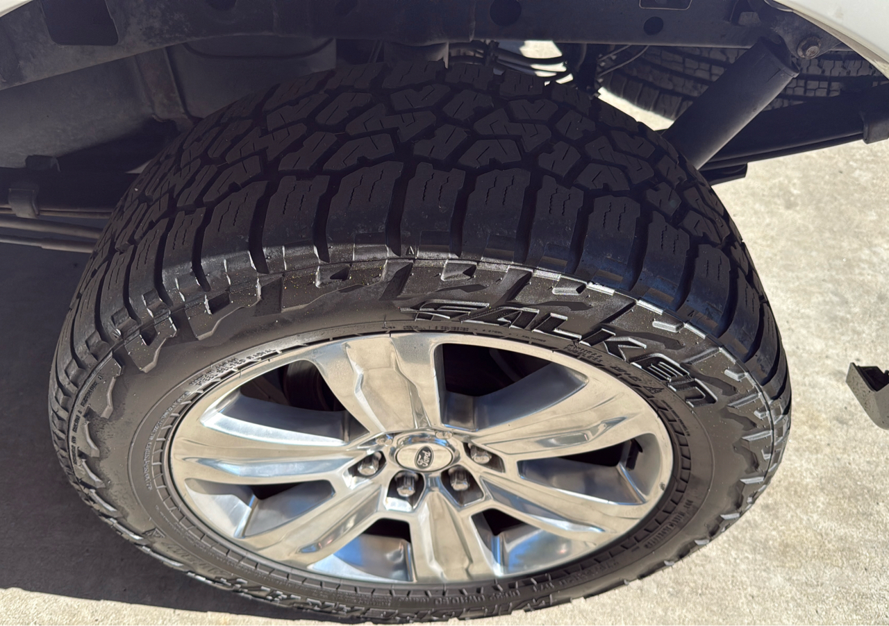 Ford F-150 4WD SuperCrew 157" Platinum 2016 Ford F-150 4WD SuperCrew 157" Platinum 2016