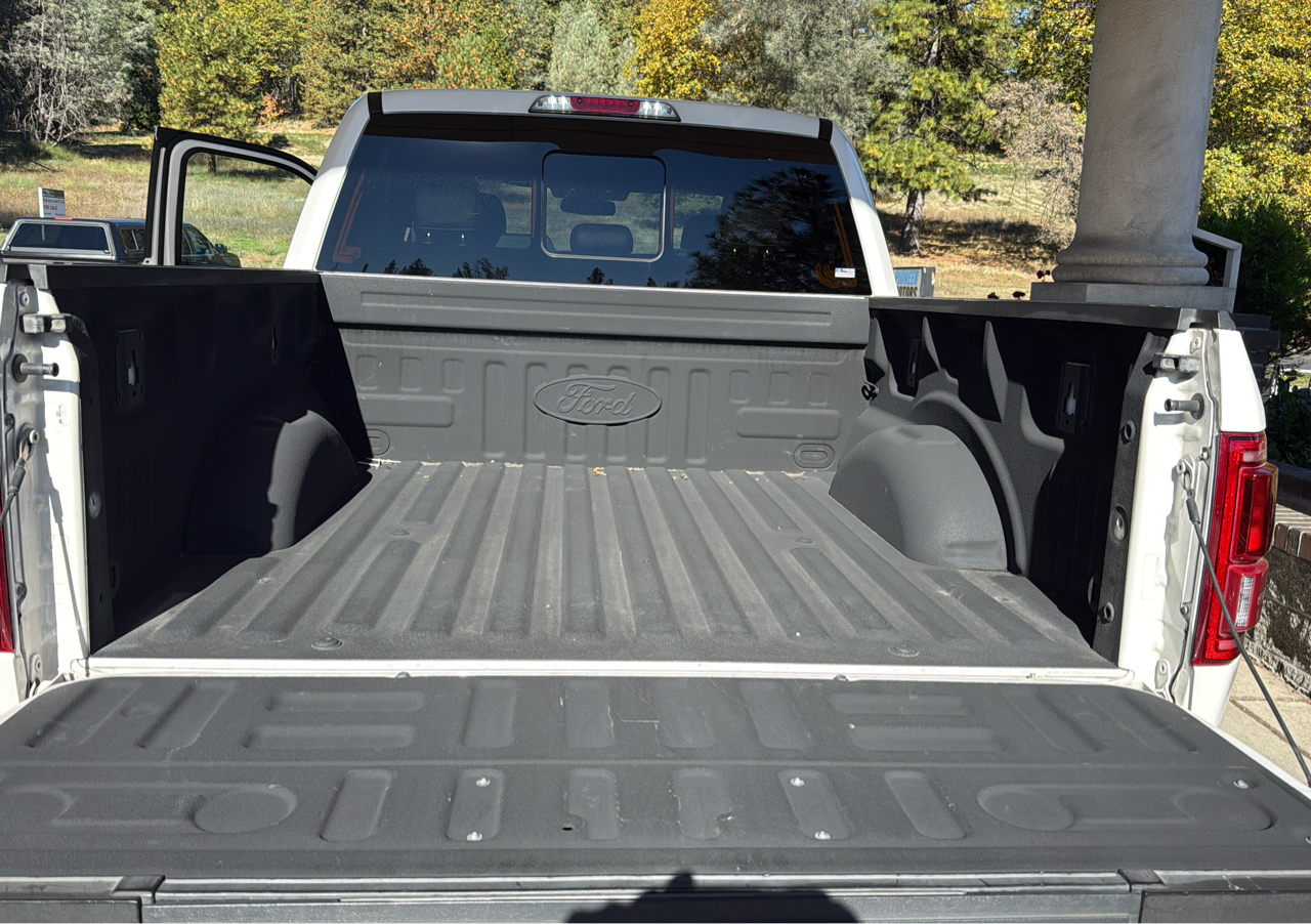 Ford F-150 4WD SuperCrew 157" Platinum 2016 Ford F-150 4WD SuperCrew 157" Platinum 2016