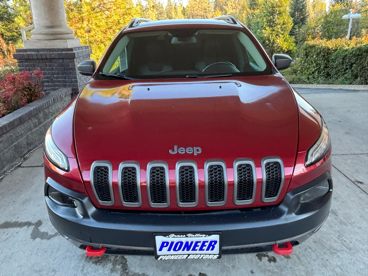 2014 Jeep Cherokee Trailhawk photo 3