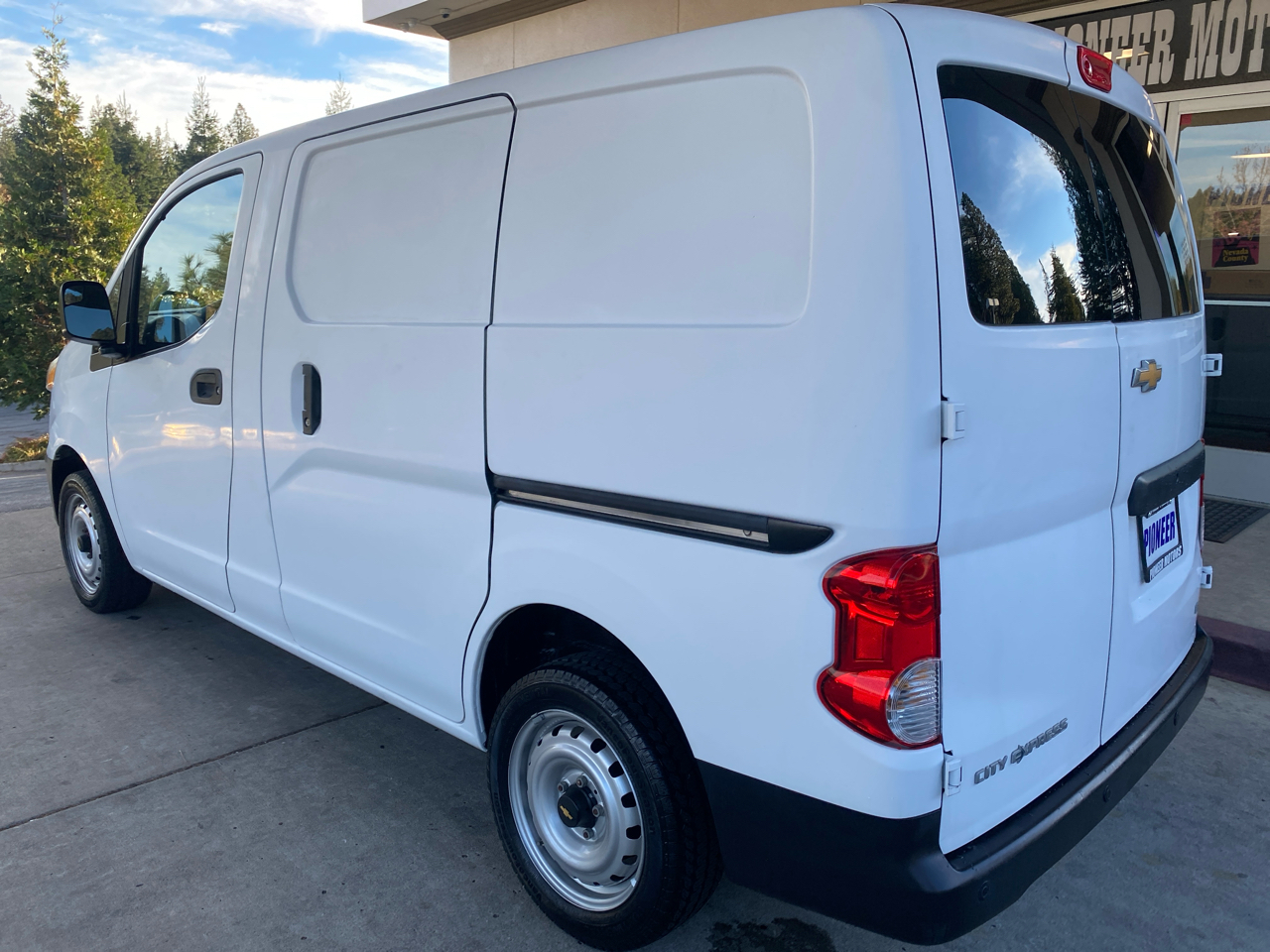 Chevrolet City Express Cargo Van FWD 115" LT 2017
